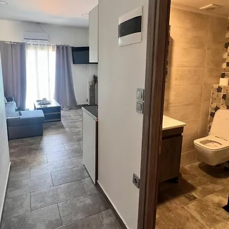 Ponti Bay * 바실리키