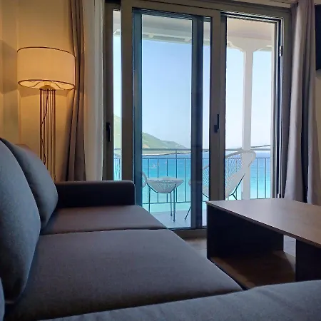 Ponti Bay דירה